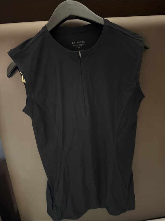 Athleta Tops - Athleta Black Sleeveless Zip-Front Performance Tank